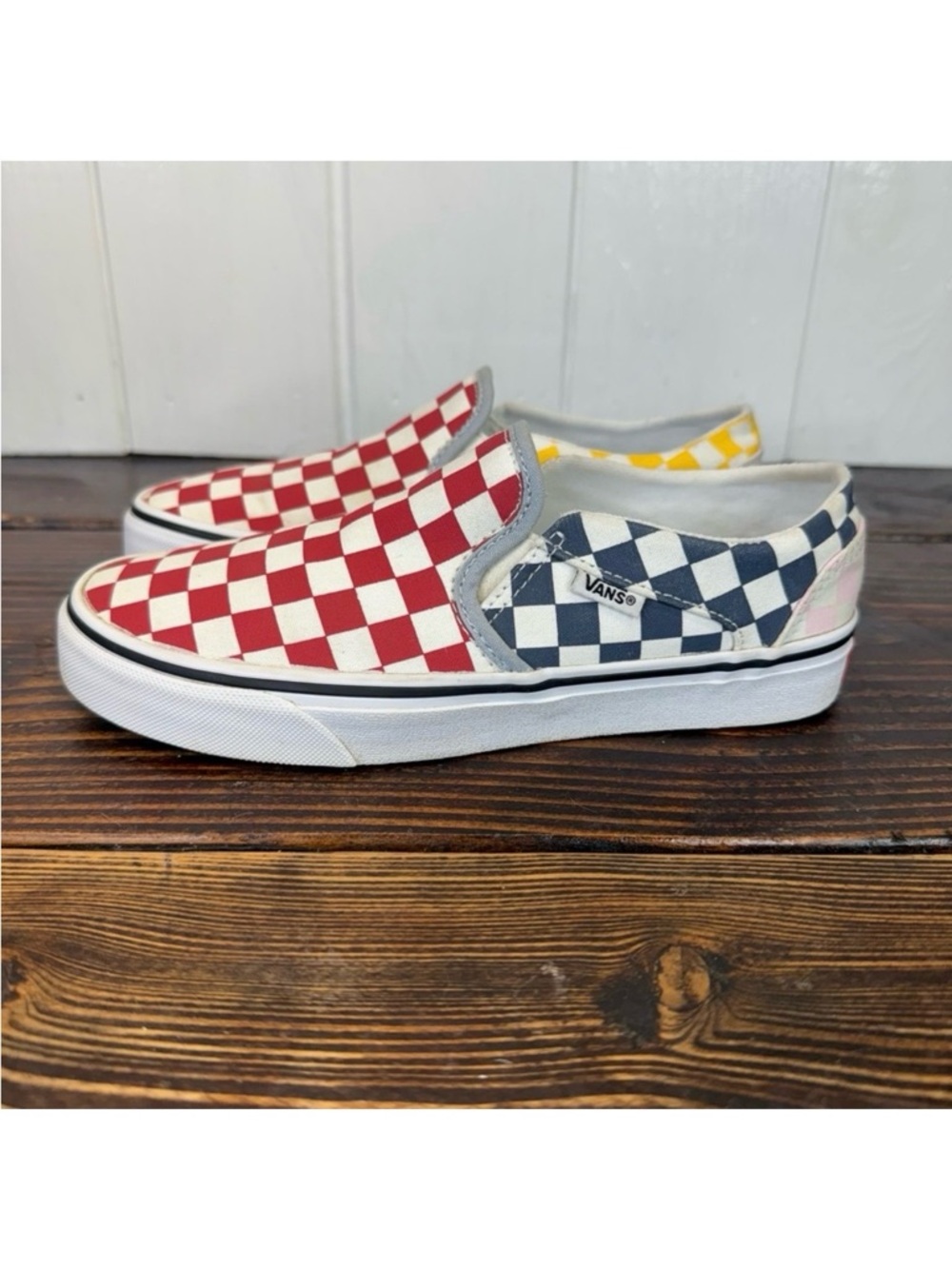 Vans Classic Slip-On Checkerboard Sneakers – Women’s Size 7 – Multicolor